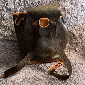 Louis Vuitton | Bags | Louis Vuitton Montsouris Gm Backpack  display picture 2